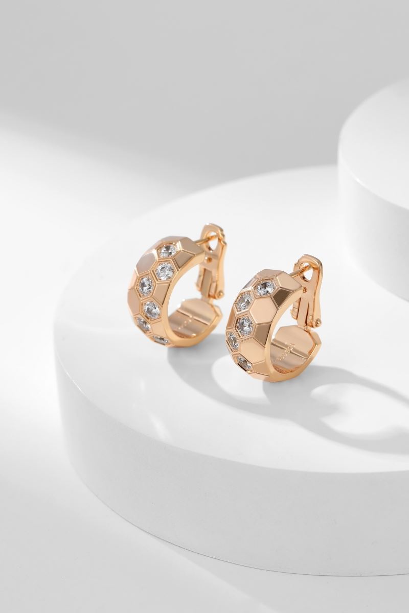 CHAUMET